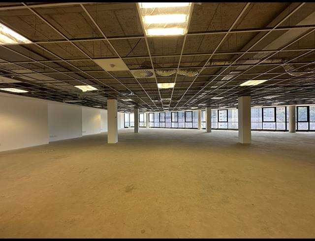 1,442M² OFFICE TO LET IN SANDTON CENTRAL